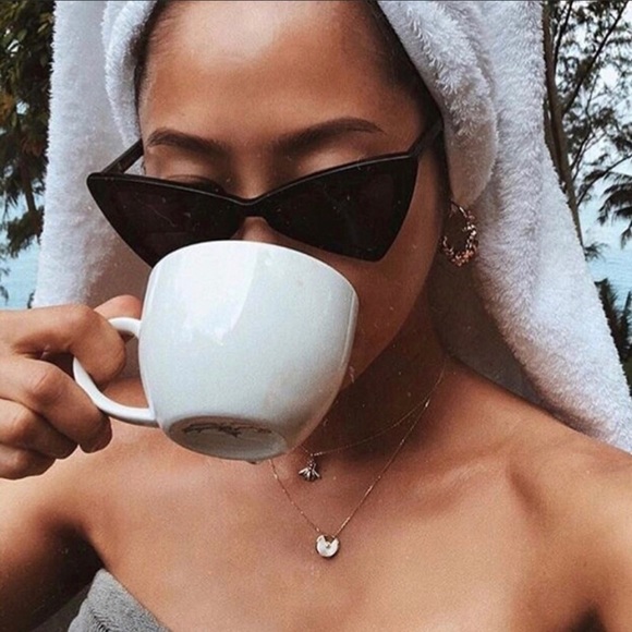 LAST UV Protected Black Triangular Sunglasses - Picture 3 of 4